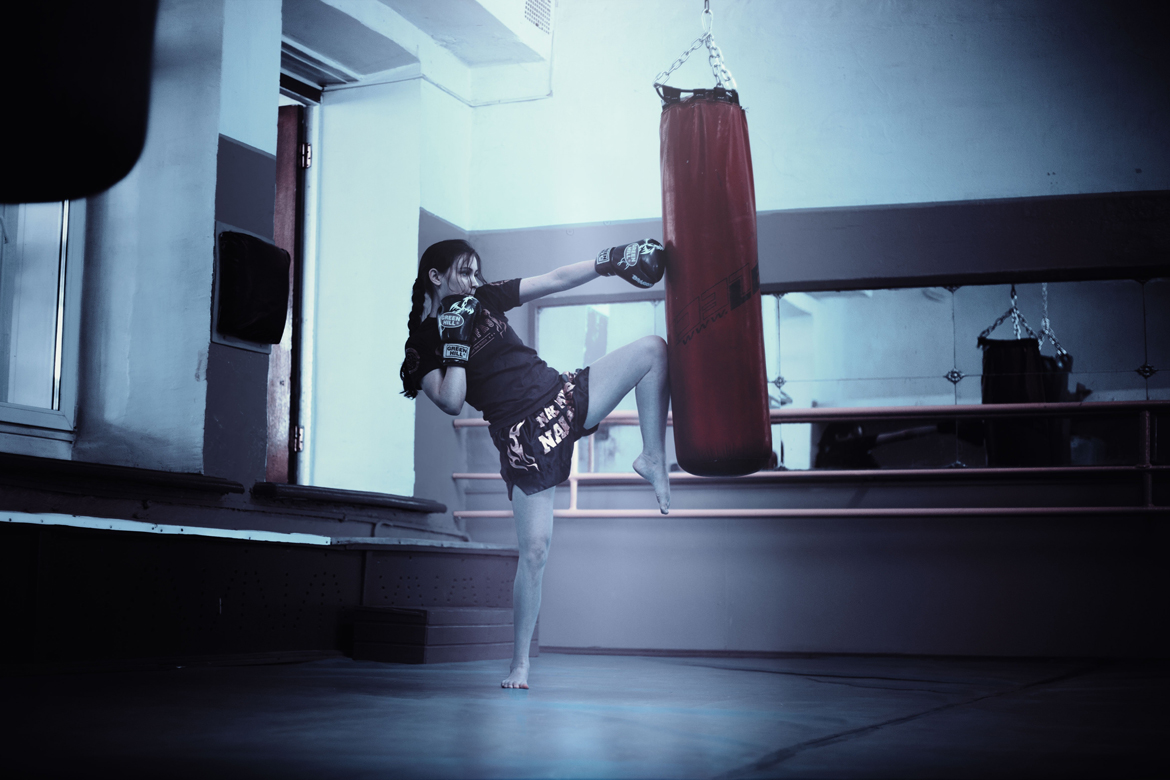 ESSENTIAL MOVES IN A KICKBOXING CLASS